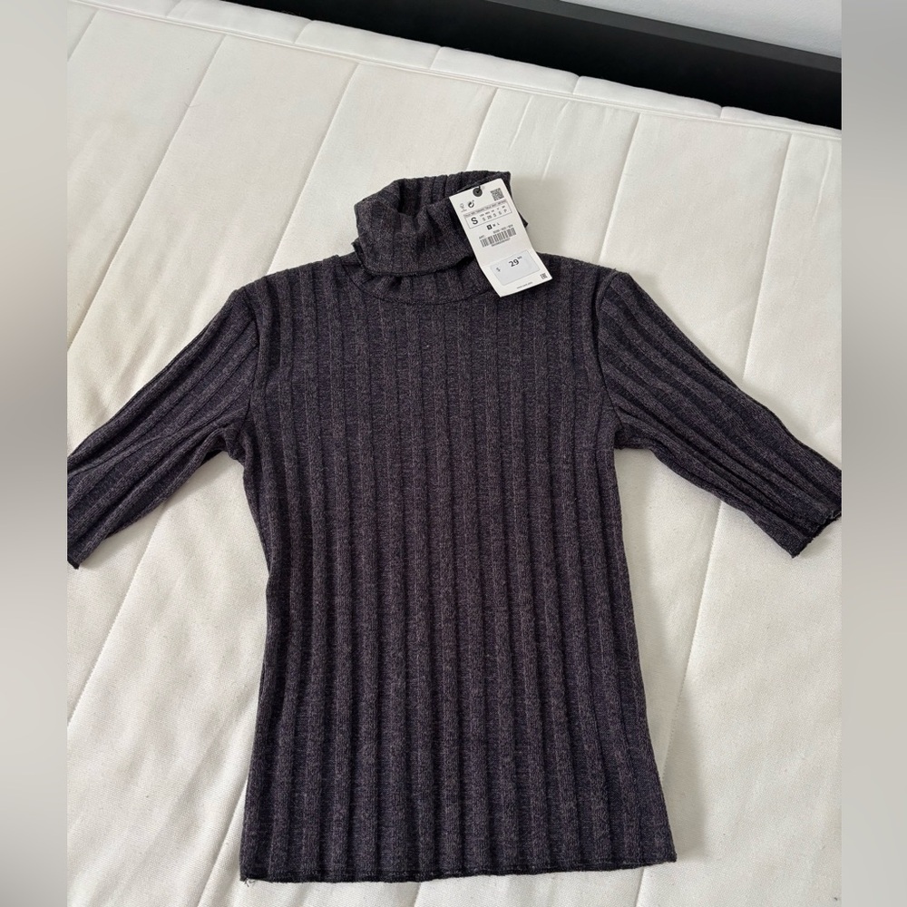 NWT Zara Charcoal Ribbed Turtleneck Sweater